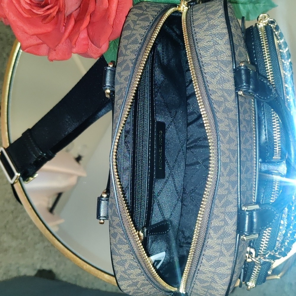Michael Kors Collection Black and Brown Crossbody Bag - Picture 9 of 12
